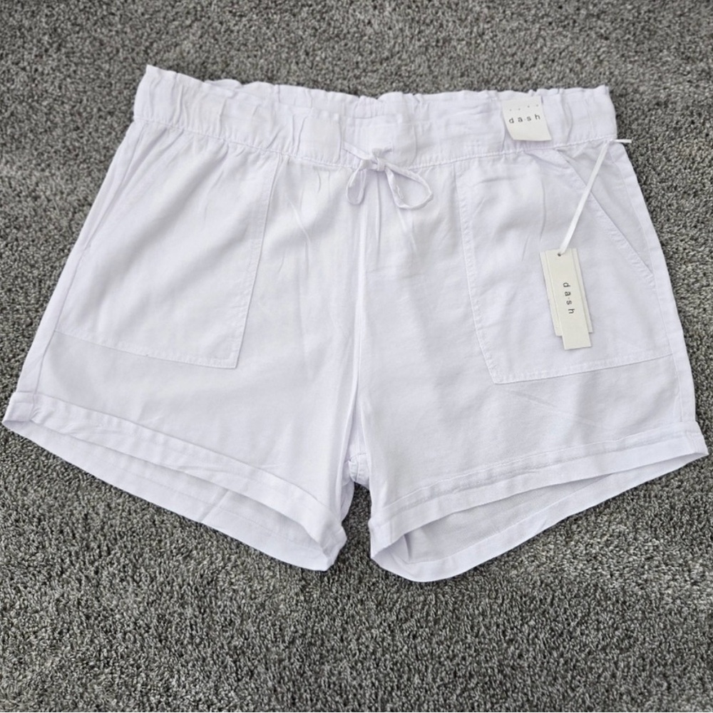 White Women's Shorts